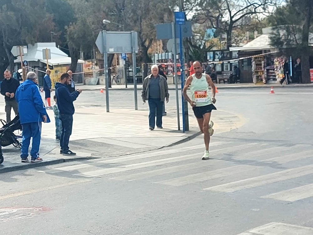 Run Greece Ηράκλειο: Νικητής με ρεκόρ διαδρομής ο Ζερβάκης-Πρώτη στις γυναίκες η Τρούλη (pics) runbeat.gr 